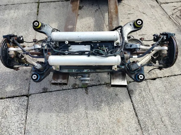 Maserati Levante bakaxel fjädring OEM algqvkkkkaaa image 2