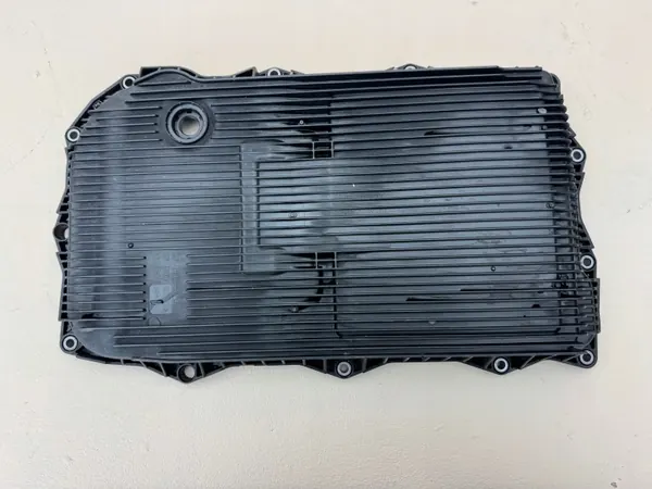 Cárter de aceite BMW X4 F26 OEM 1-1035-452 - Usado image 2