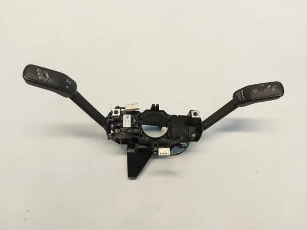VW Arteon 3G8 2018 Kombischalter OEM 5Q1953502 image 2