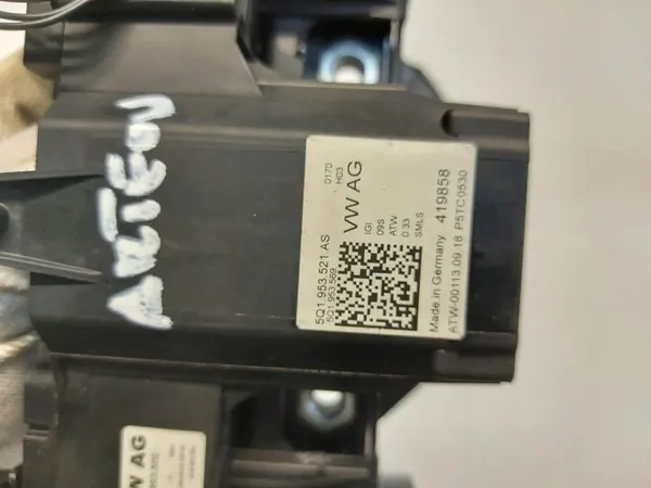 VW Arteon 3G8 2018 Kombischalter OEM 5Q1953502 image 4