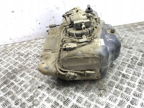 Tanque AdBlue Mercedes-Benz OEM A1644705701 Usado image 3