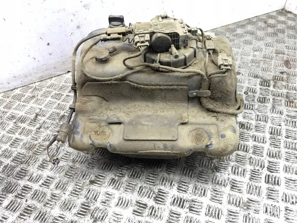 Tanque AdBlue Mercedes-Benz OEM A1644705701 Usado image 7