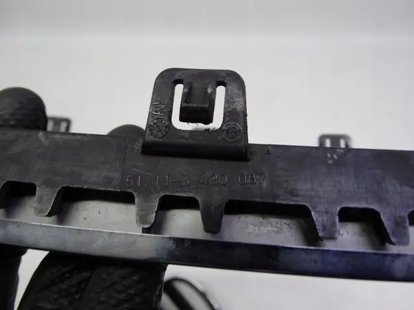 BMW X3 E83 Lift 06-10 Kidney Grilles OEM 51113420087 image 5