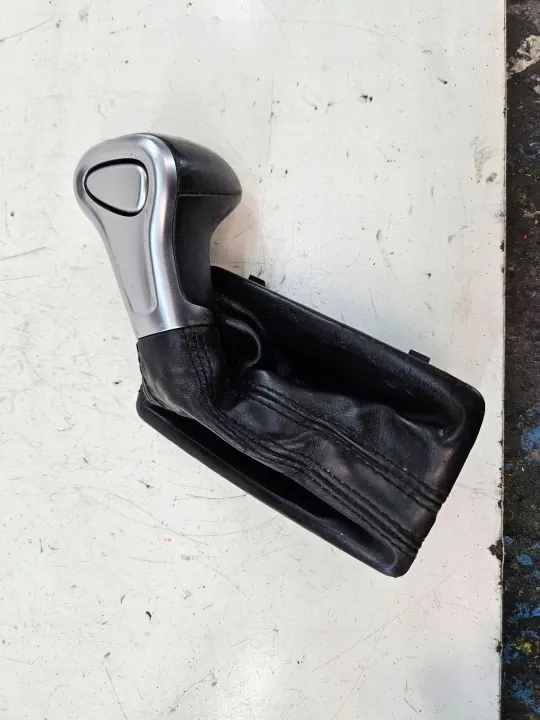 Manchon de levier de vitesse OEM 8K1713139R Audi A4 B8 image 3