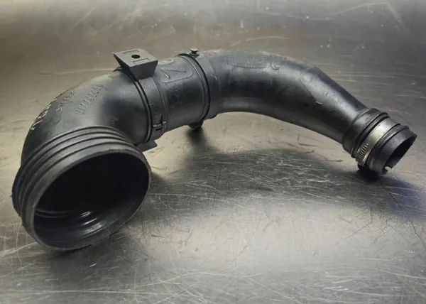 Manguera intercooler Fiat Punto III Fiorino 1.3 JTD 51777766 image 2