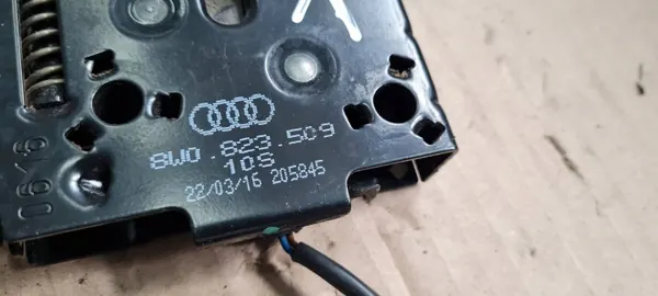 Audi A4 B9 Konepeltilukko OEM 8W0823509 - Etu image 4