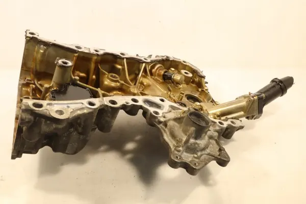 Öljypumppu OEM 1KR-Y52 Toyota Yaris III Lift 1.0:lle image 3
