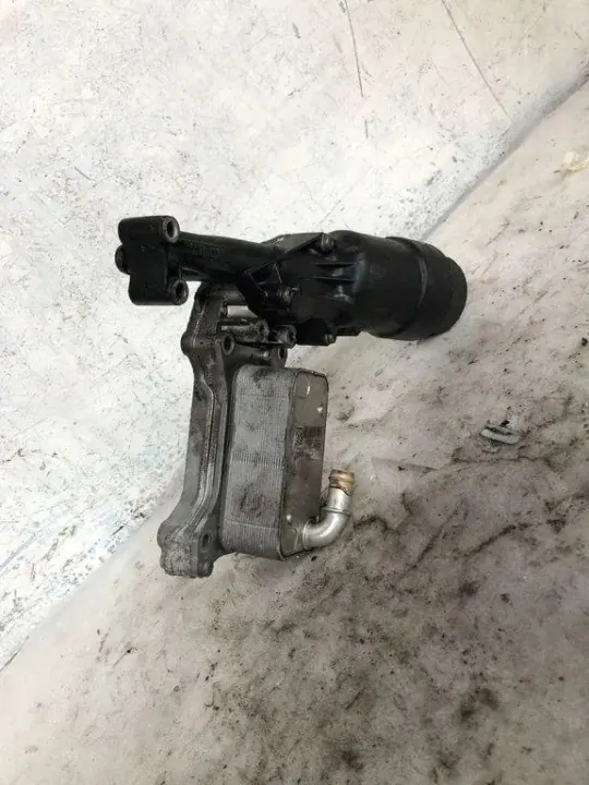 Oljefilterfäste Infiniti Q50 OEM A6511800665 image 3