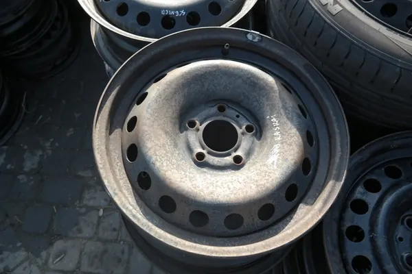 4 Stalen Velgen Nissan 2160135 6.5" x 16" 5x114.3 ET 40 image 2