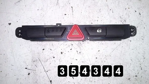Commutateur Kia Ceed OEM AM-354344 - État Utilisé image 2