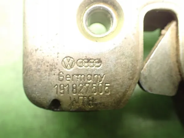 Fecho porta-malas OEM 191827505 para VW Golf II 1988 image 4