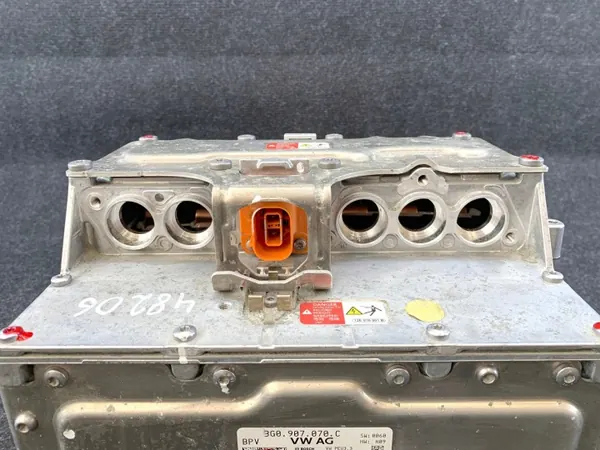 Wechselrichter Volkswagen OEM 3G0907070C - Gebraucht image 3