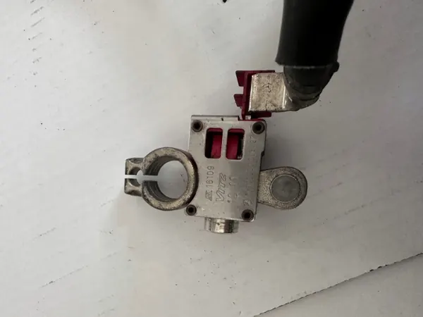Mercedes plusnapakela OEM A2465400208 image 3