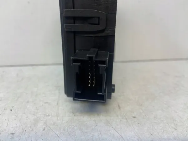Module Contrôle Batterie Mercedes OEM A2115408745 image 3