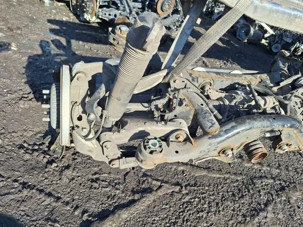 Pont Arrière Différentiel OEM K8D24N053AC Land Rover image 5