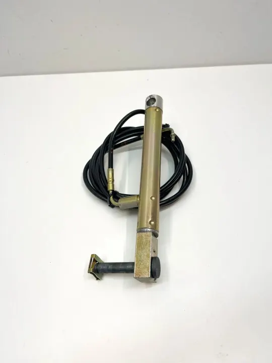 OEM A2308001472 Vasen Tavaratilan Tuki Mercedes SL R230 image 7