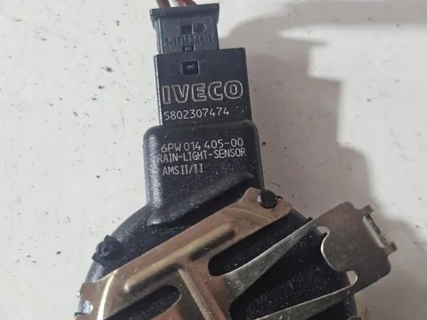 Regen- & Schemeringsensor Iveco Daily OEM 5802307474 image 5