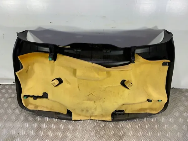 Alfa Romeo Stelvio tavaratilan kansi OEM 156129668 image 4