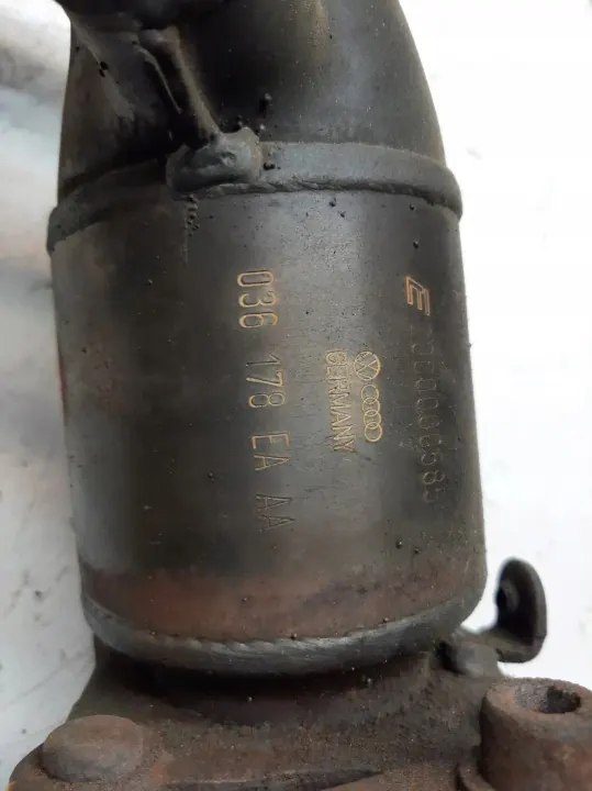 Pakoputken keräin OEM 7107187 VW/Audille image 4