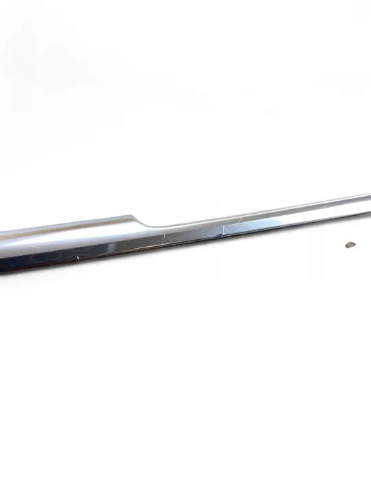 Volvo XC90 Panel Puerta Trasera Izquierda OEM 31699350 image 6