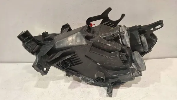 Farol dianteiro direito Peugeot Partner 2008-2012 Substituição TYC image 5