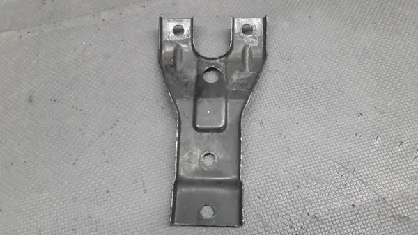 VW Passat B7 Huvarmsfäste 3AA805569 image 5