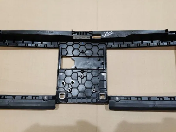 Mercedes Lenkung Lufteinlass OEM A2066224000 - Gebraucht image 9