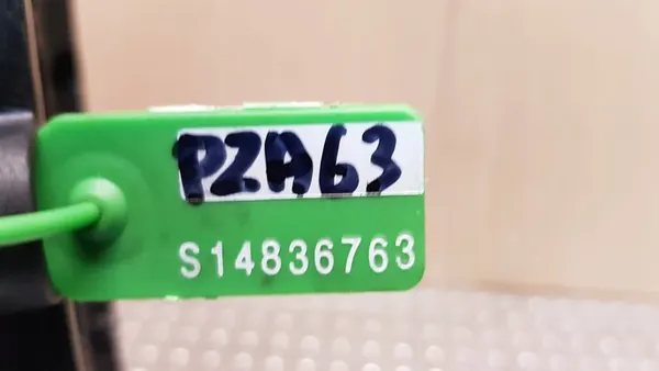 Vänster ventilkåpa 059103469AC Audi A5 A6 A4 Q7 image 4