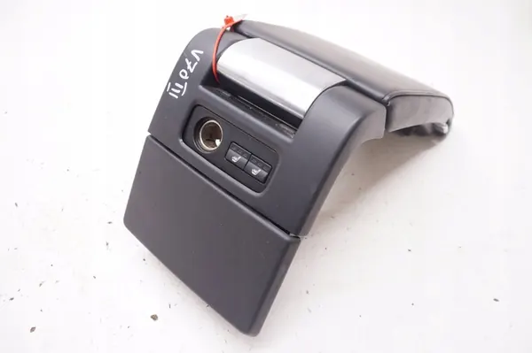 Armrest Console Heated Rear Seats Volvo V70 III OEM 39870952 image 3