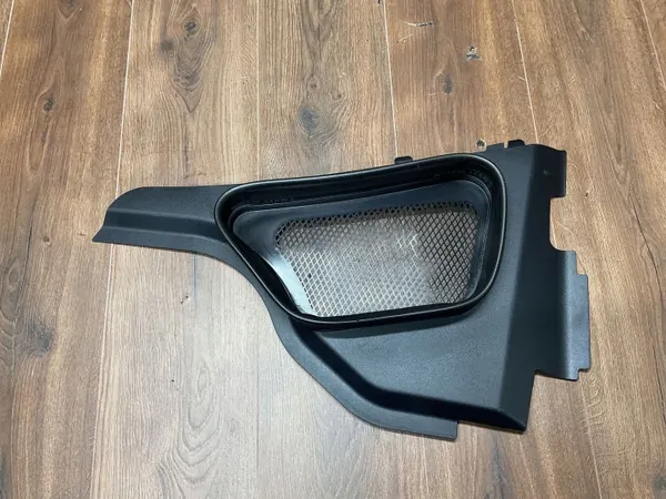 Cache pare-brise gauche OEM A1668300113 Mercedes-Benz image 5