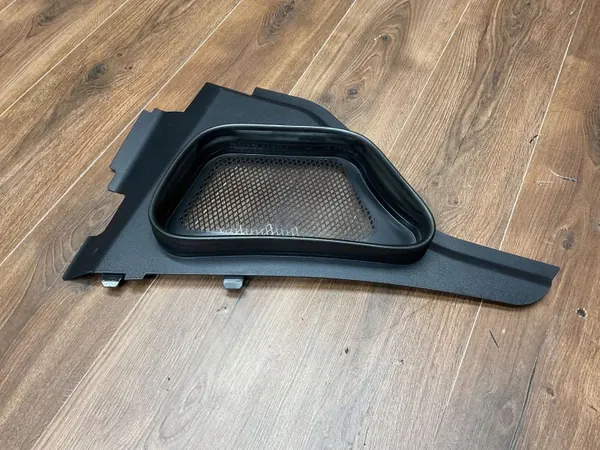 Cache pare-brise gauche OEM A1668300113 Mercedes-Benz image 6