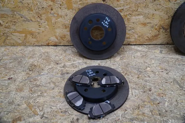 Bromsskivor & Belägg Set Lexus LBX 1.5 Hybrid OEM image 7