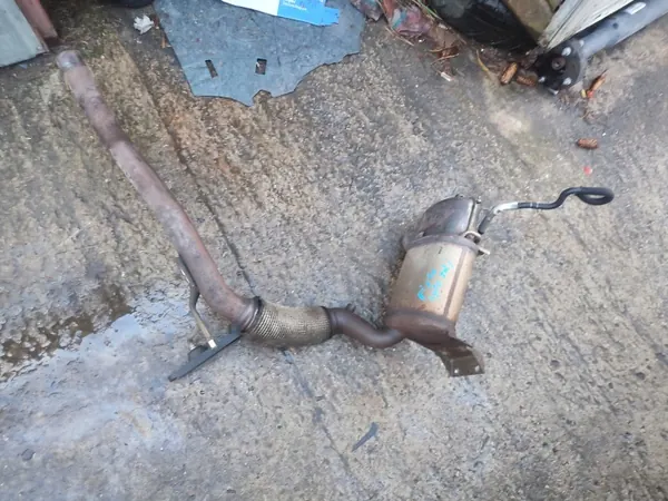 Gebrauchter DPF-Katalysator OEM 1K0131723AG für VW Jetta VI image 2