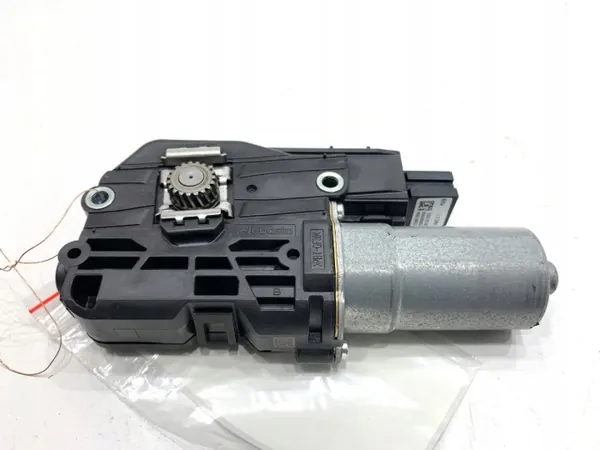 Moteur de toit ouvrant OEM A2139067003 Mercedes GLE image 2