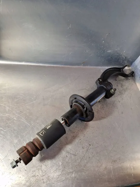 Alhaisen Iskunvaimentimen Kiinnitys Vasen Audi Q5 SQ5 8R0413N image 1