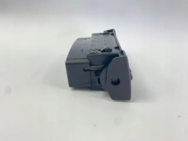 Passagerarventilationsgall OEM SDV104355 Mercedes W124 image 7