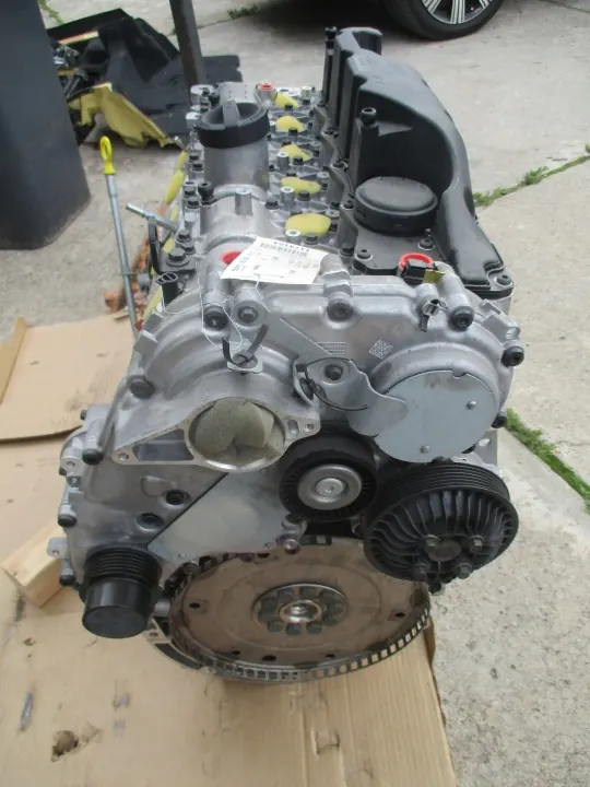 Volvo B6324S5 Motor 3.2 Benzine 36051160 image 4