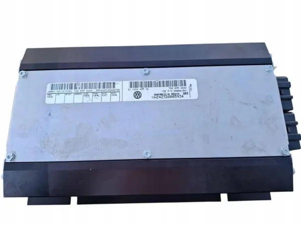 VW Phaeton Vahvistin OEM 3D0035466A - Käytetty image 2