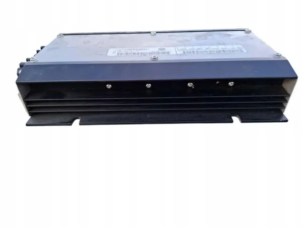 VW Phaeton Vahvistin OEM 3D0035466A - Käytetty image 4