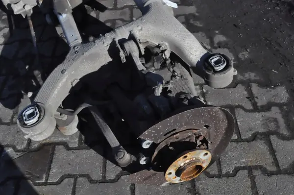 OEM 6855455 Subchasis trasero para BMW Serie 7 image 5