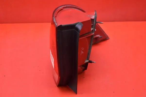 Vänster Baklampa 1K9945095A VW Golf 5 Kombi 03-09 image 3