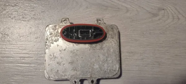 Xenon-virtalähde OEM 5DV009000-00 Skoda Ford Kia image 2