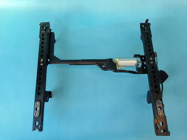 OEM 8V4881184 Passagerarsätesmotor för Skoda Superb 3 image 4