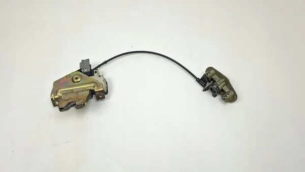 2004 Volvo S80 Verrou de coffre image 2