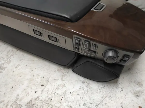 Accoudoir arrière BMW RTEKO PAW5125 pour Série 7 E65/E66 image 6