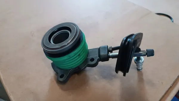 Schaeffler LuK Keskus Orjasylinteri, Kytkin image 2