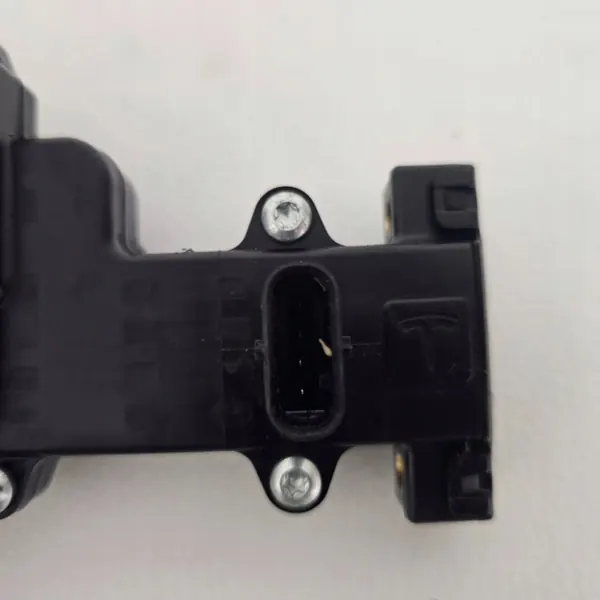 Strap de porte Tesla OEM 104535400B côté droit image 3