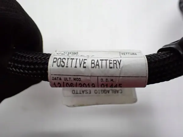 OEM 52156247 Plusnapakka akkukaapeli Jeep Compassille image 8