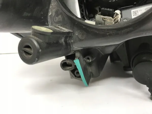 Vasen etuvalo SKODA SUPERB II Alkuperäinen OEM image 8