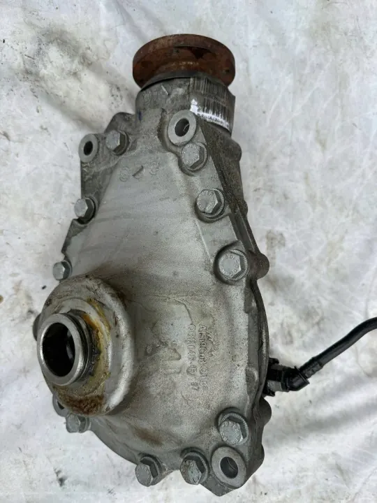Främre differential BMW X3 F25 8618381 image 3